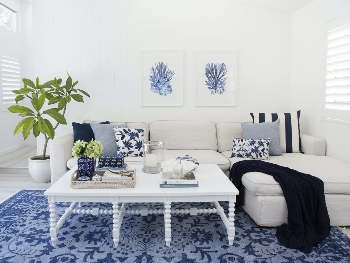 A fully decorated Hamptons scene with prompt blue colouring.